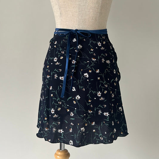 手工蕾絲芭蕾舞裙，彈性綁帶設計，成人舞蹈服飾